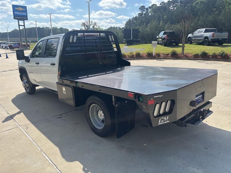Chevrolet Silverado 3500HD Work Truck Crew Cab 4WD 2024