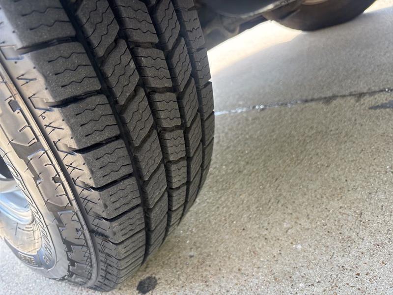 Chevrolet Silverado 3500HD Work Truck Crew Cab 4WD 2024