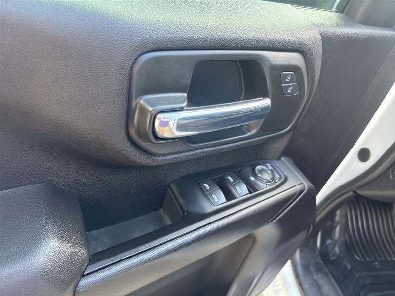 Chevrolet Silverado 3500HD Work Truck Crew Cab 4WD 2024