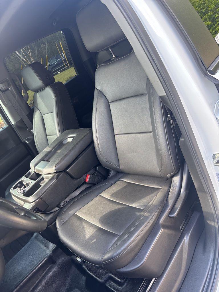 Chevrolet Silverado 3500HD Work Truck Crew Cab 4WD 2024