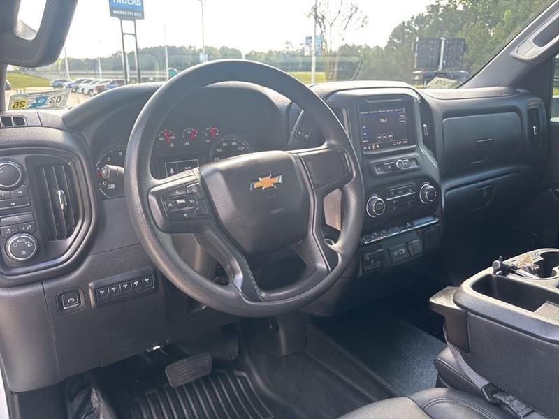 Chevrolet Silverado 3500HD Work Truck Crew Cab 4WD 2024