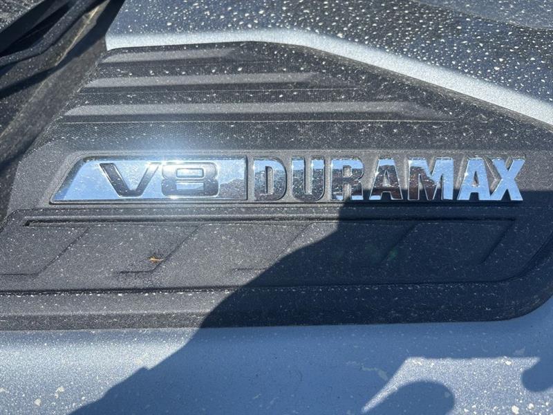 Chevrolet Silverado 2500HD Custom Double Cab Long Box 4WD 2026