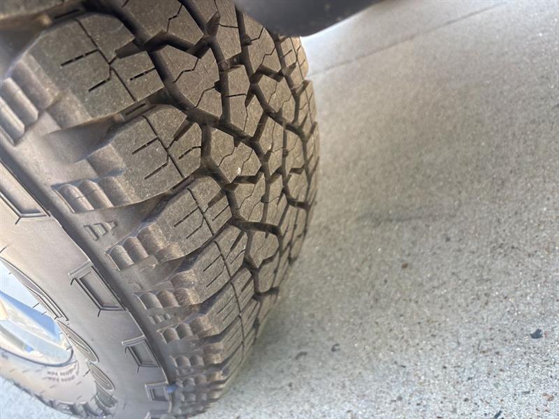 Chevrolet Silverado 2500HD Custom Double Cab Long Box 4WD 2026