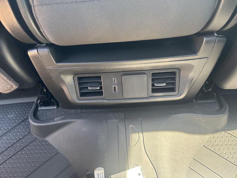 Chevrolet Silverado 2500HD Custom Double Cab Long Box 4WD 2026