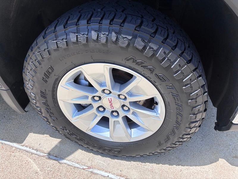 GMC Sierra 1500 Pro Crew Cab Short Box 4WD 2023