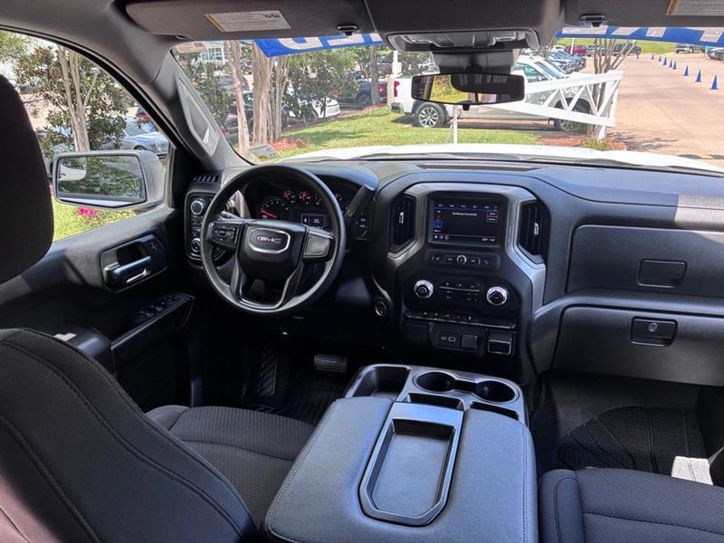 GMC Sierra 1500 Pro Crew Cab Short Box 4WD 2023