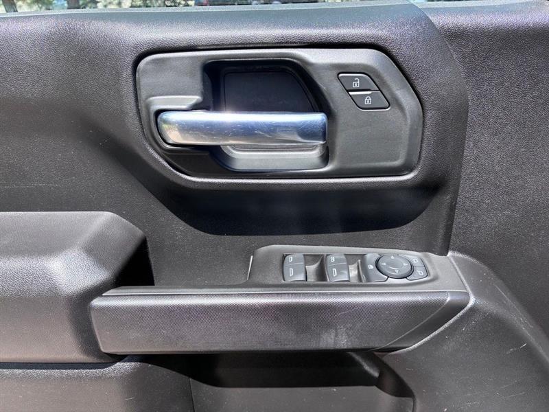 GMC Sierra 1500 Pro Crew Cab Short Box 4WD 2023