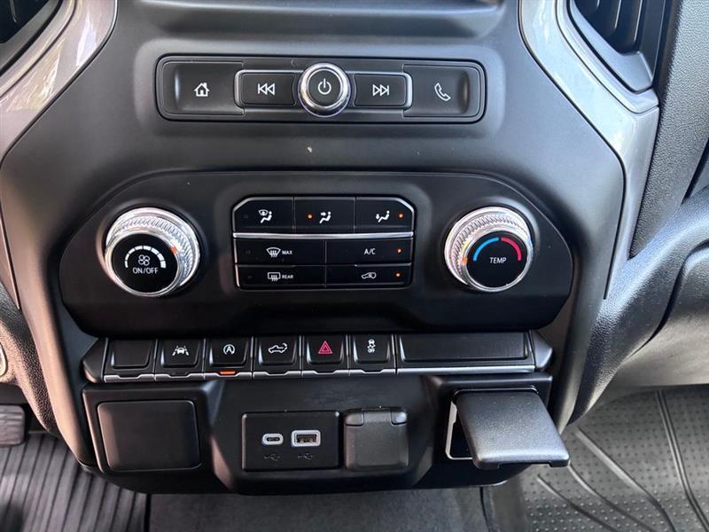 GMC Sierra 1500 Pro Crew Cab Short Box 4WD 2023