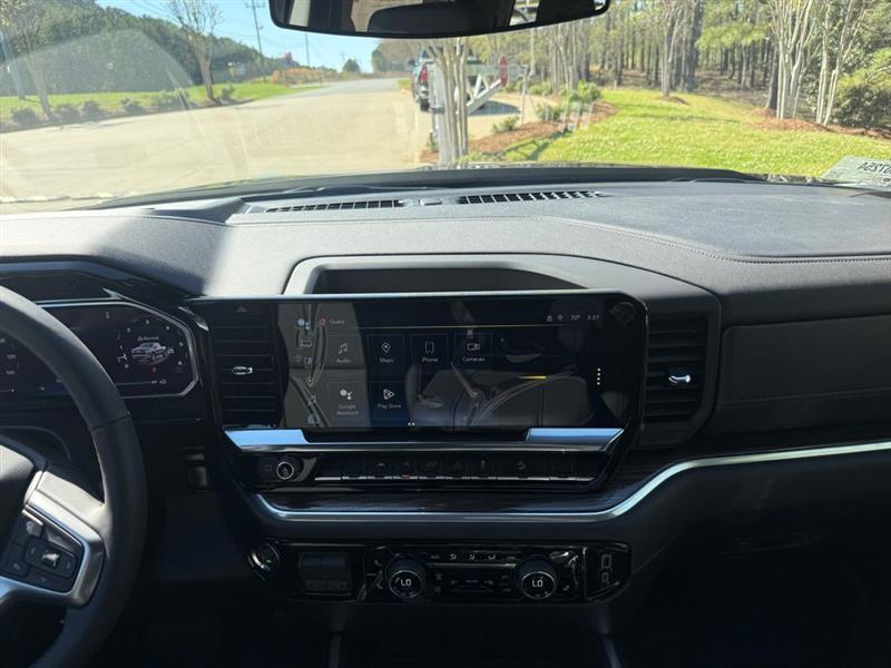 Chevrolet Silverado 1500 LT Crew Cab 4WD 2026