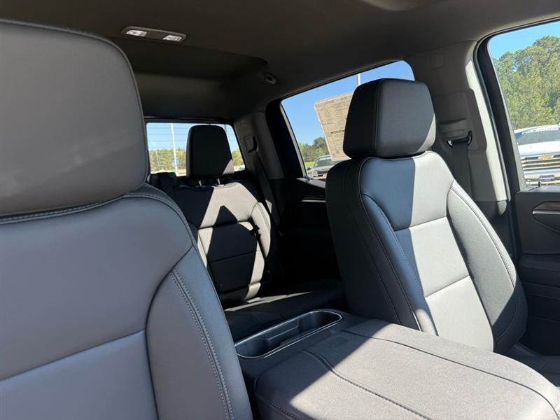 Chevrolet Silverado 1500 LT Crew Cab 4WD 2026