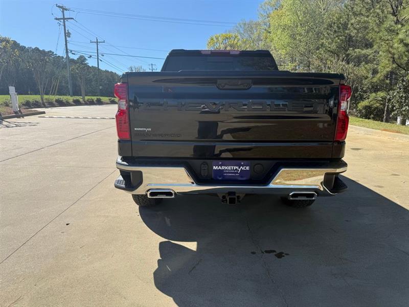 Chevrolet Silverado 1500 LT Crew Cab 4WD 2026