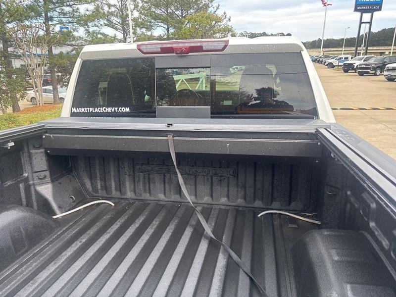 GMC Sierra 1500 Denali Ultimate Crew Cab 4WD 2023