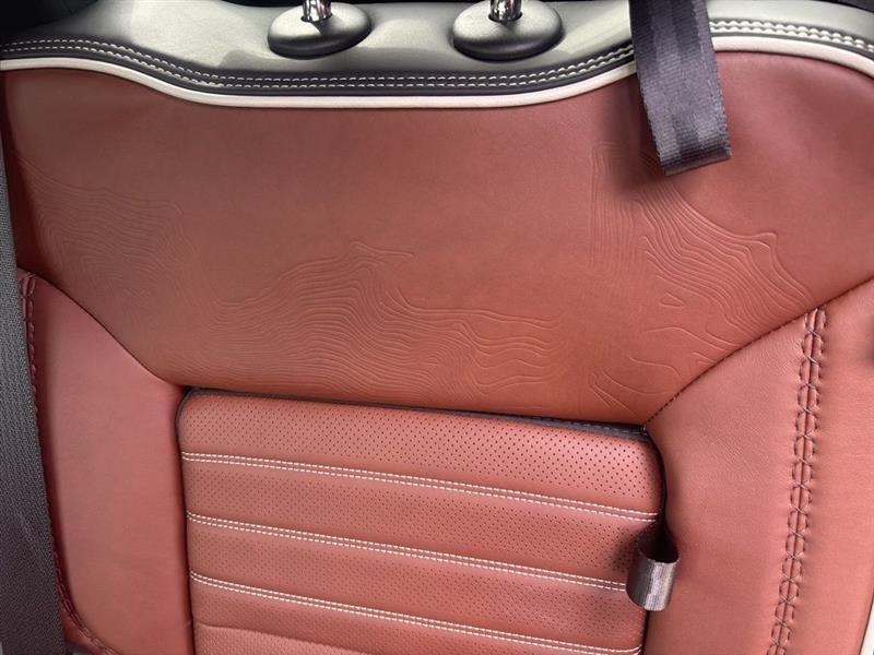 GMC Sierra 1500 Denali Ultimate Crew Cab 4WD 2023