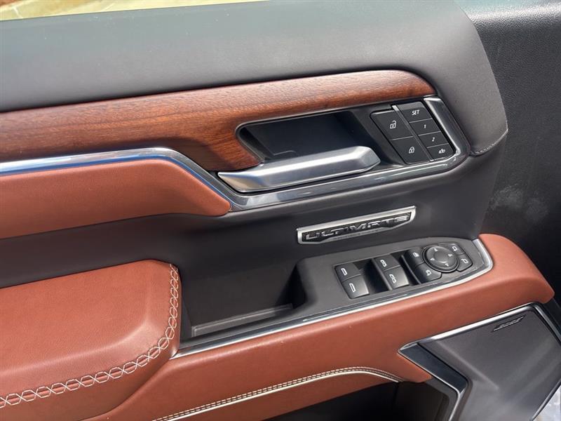 GMC Sierra 1500 Denali Ultimate Crew Cab 4WD 2023