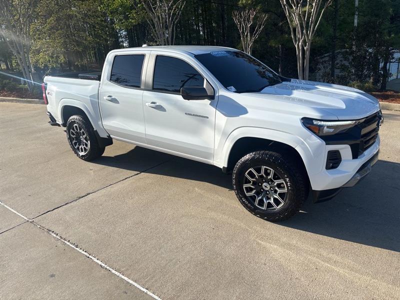Chevrolet Colorado Z71 Crew Cab 4WD 2025