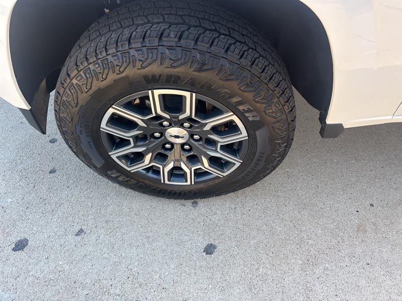 Chevrolet Colorado Z71 Crew Cab 4WD 2025