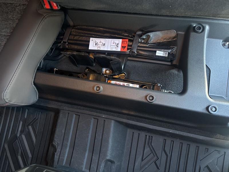 Chevrolet Colorado Z71 Crew Cab 4WD 2025