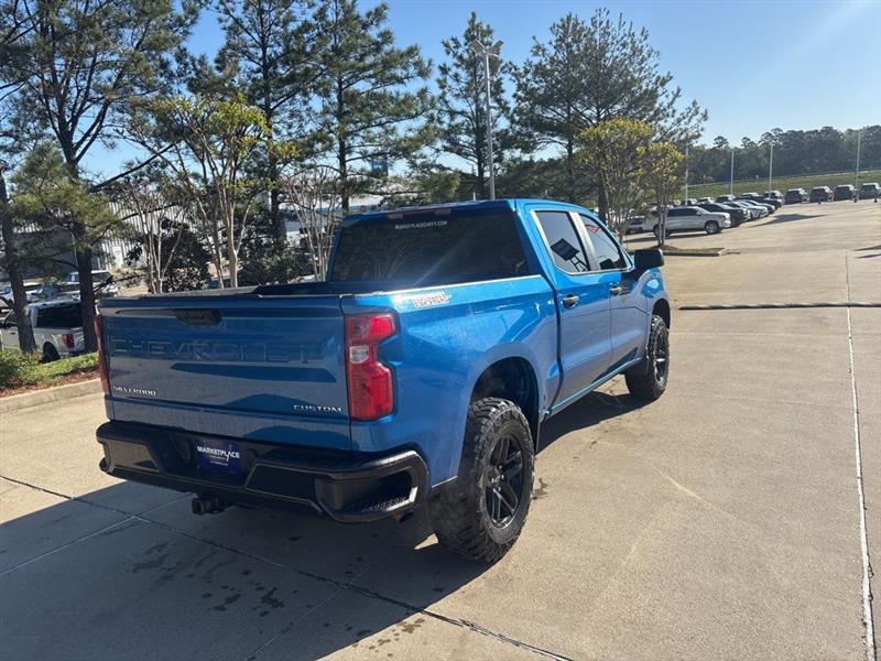 Chevrolet Silverado 1500 Trail Boss Custom Crew Cab 4WD 2022