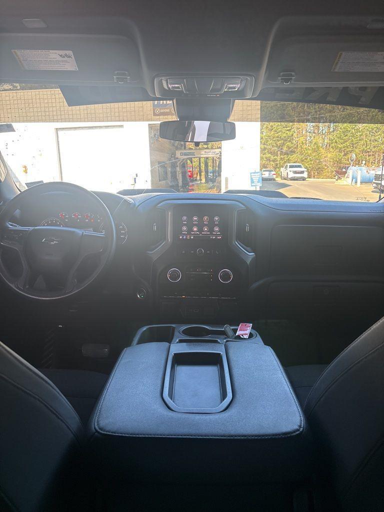 Chevrolet Silverado 1500 Trail Boss Custom Crew Cab 4WD 2022