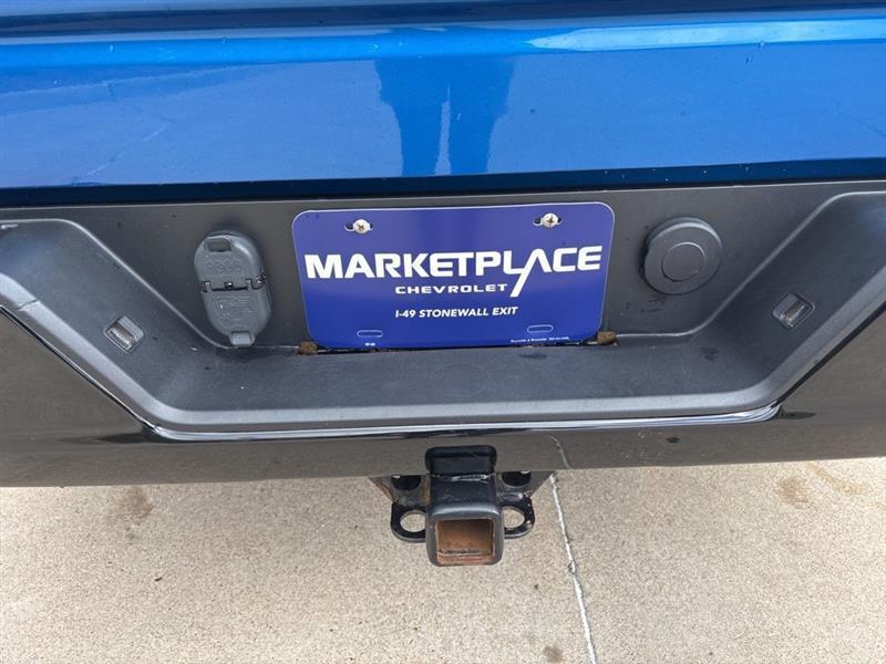 Chevrolet Silverado 1500 Trail Boss Custom Crew Cab 4WD 2022