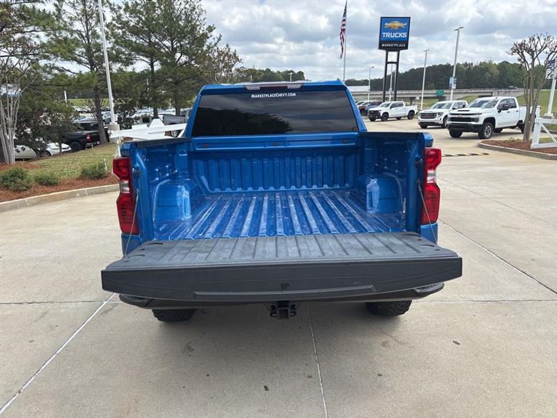 Chevrolet Silverado 1500 Trail Boss Custom Crew Cab 4WD 2022