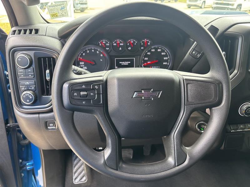 Chevrolet Silverado 1500 Trail Boss Custom Crew Cab 4WD 2022