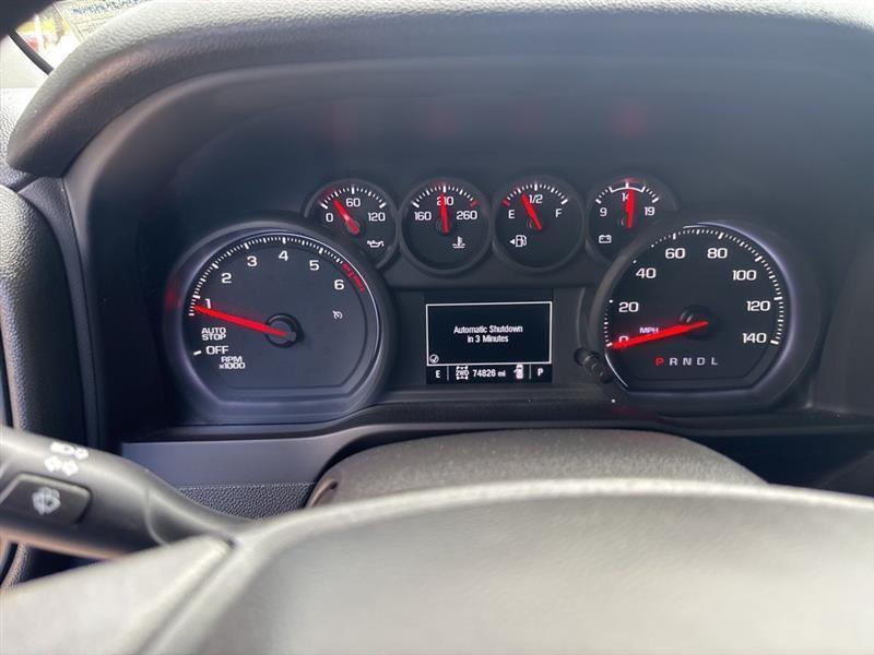 Chevrolet Silverado 1500 Trail Boss Custom Crew Cab 4WD 2022