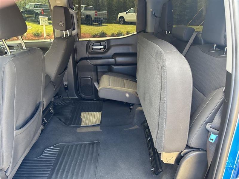 Chevrolet Silverado 1500 Trail Boss Custom Crew Cab 4WD 2022