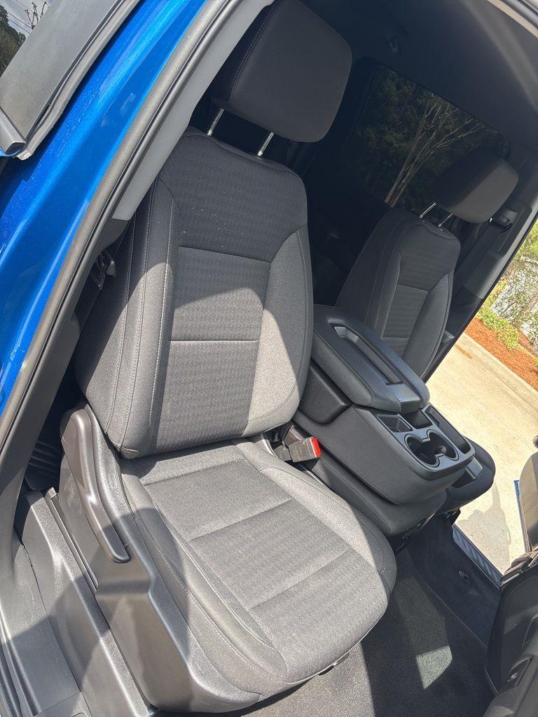 Chevrolet Silverado 1500 Trail Boss Custom Crew Cab 4WD 2022