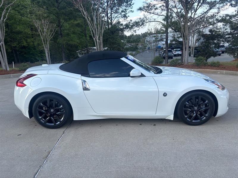 Nissan Z 370Z Roadster Touring 7AT 2019