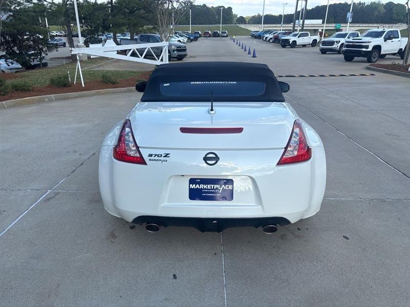 Nissan Z 370Z Roadster Touring 7AT 2019