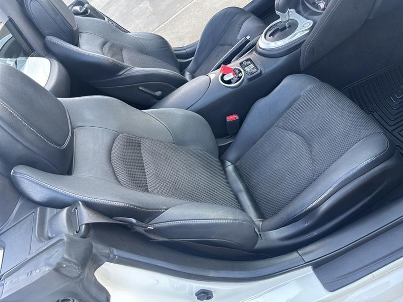 Nissan Z 370Z Roadster Touring 7AT 2019