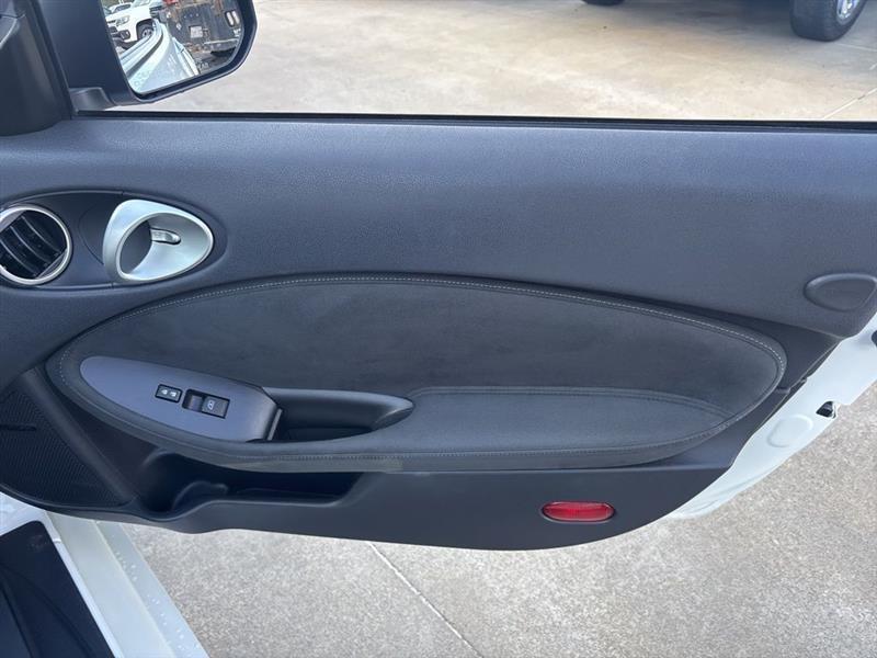 Nissan Z 370Z Roadster Touring 7AT 2019