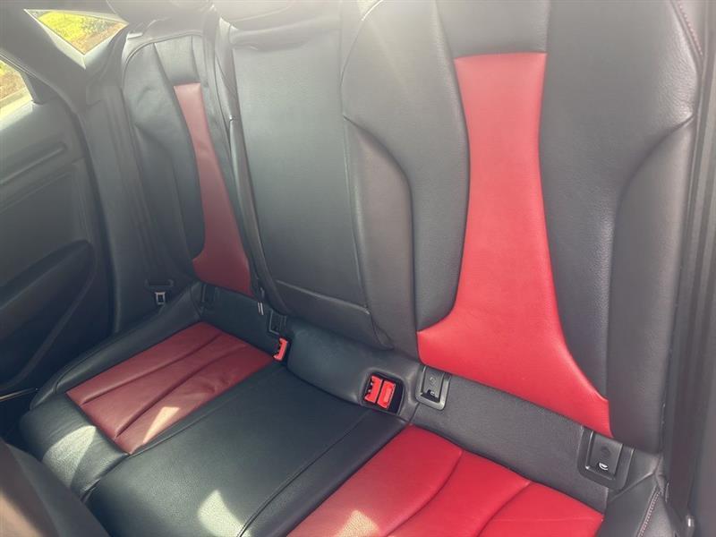 Audi S3 2.0T Prestige quattro 2016