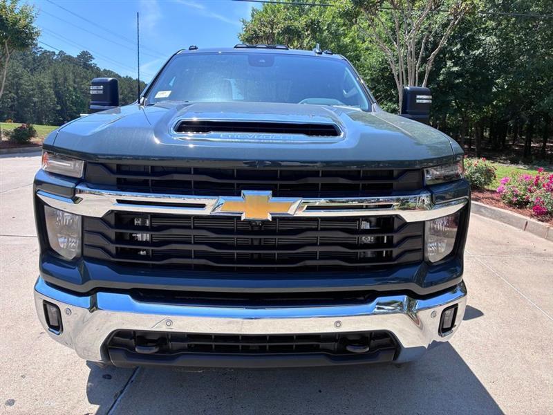 Chevrolet Silverado 3500HD LT Crew Cab 4WD 2025