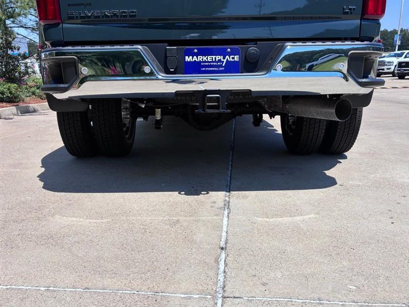 Chevrolet Silverado 3500HD LT Crew Cab 4WD 2025