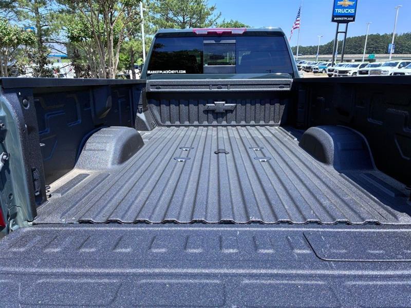 Chevrolet Silverado 3500HD LT Crew Cab 4WD 2025