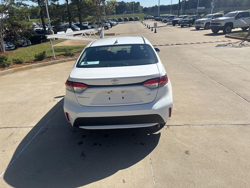Toyota Corolla LE 2022