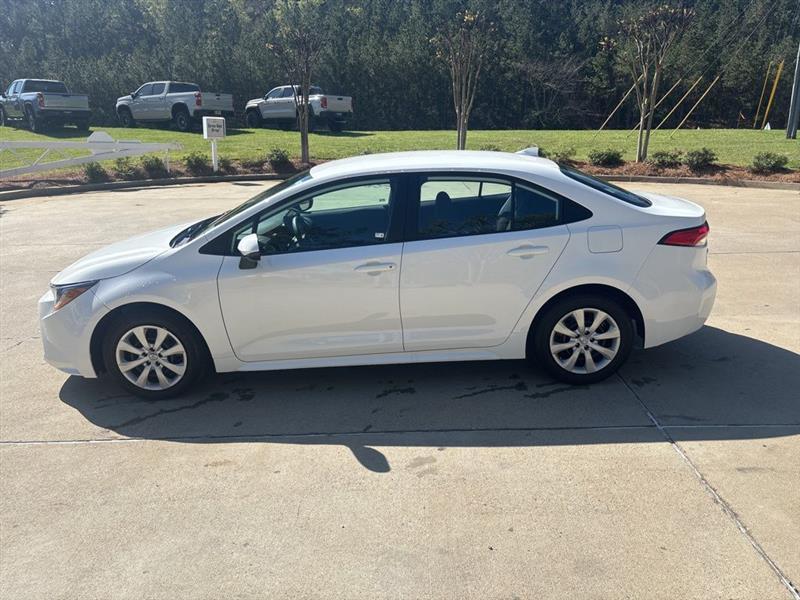 Toyota Corolla LE 2022