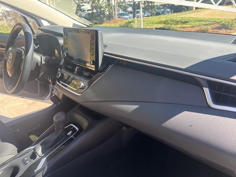 Toyota Corolla LE 2022