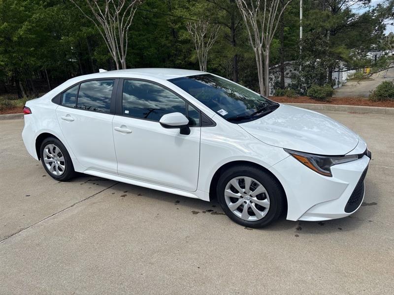 Toyota Corolla LE 2022