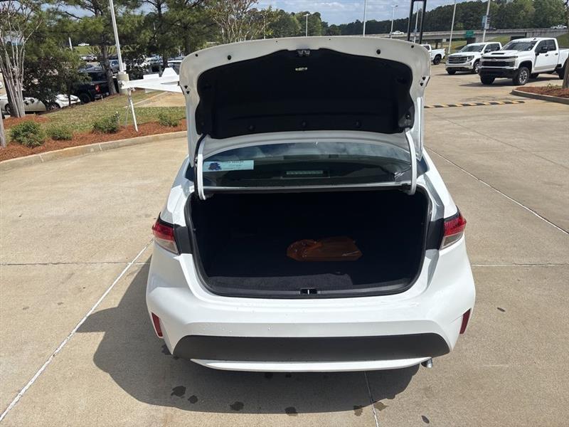 Toyota Corolla LE 2022