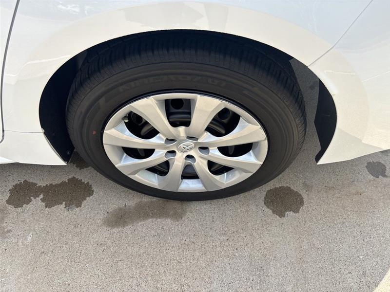 Toyota Corolla LE 2022