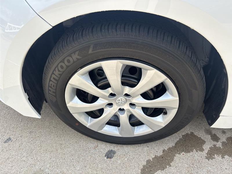 Toyota Corolla LE 2022