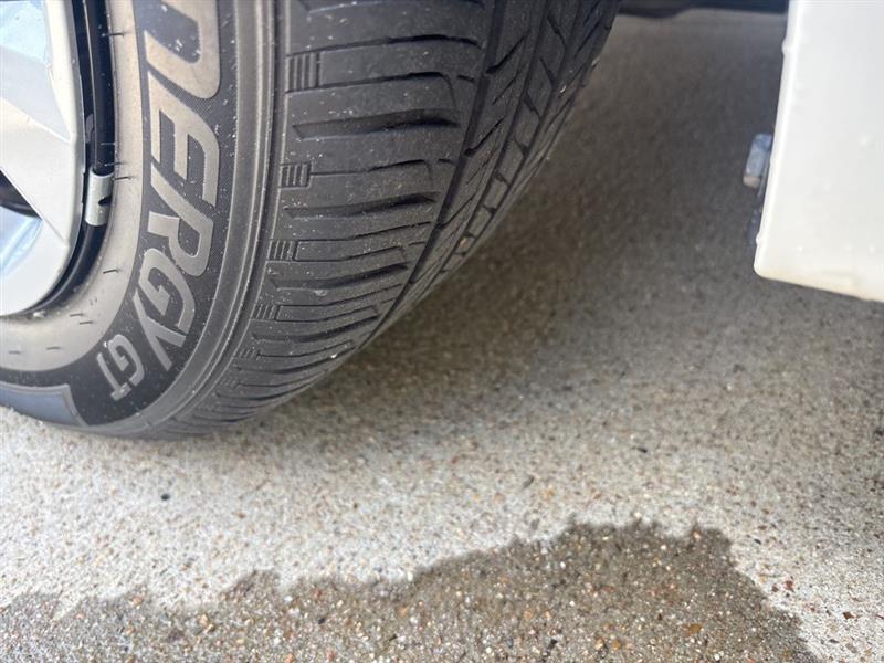 Toyota Corolla LE 2022