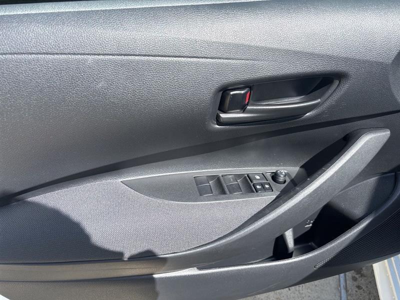 Toyota Corolla LE 2022