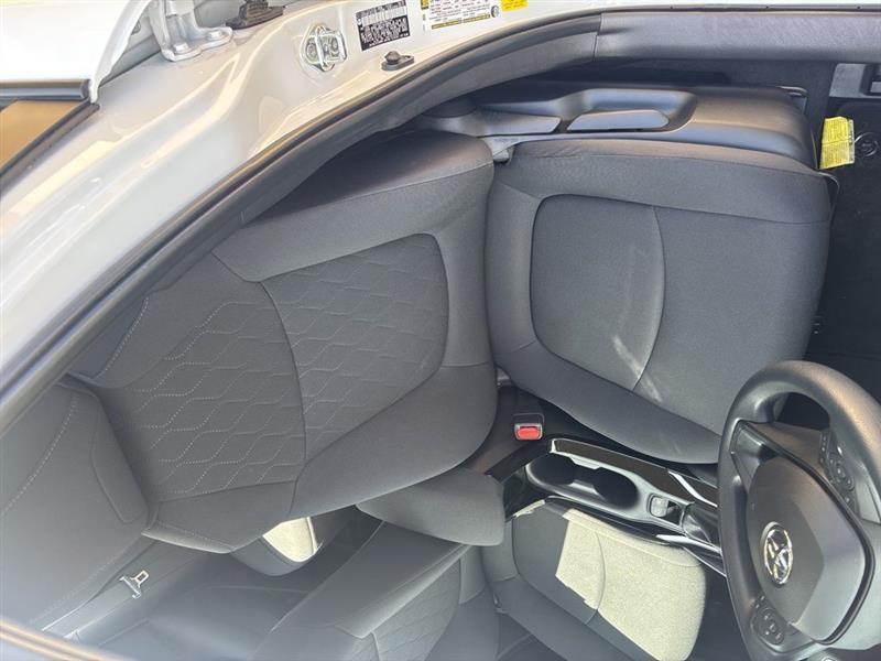 Toyota Corolla LE 2022