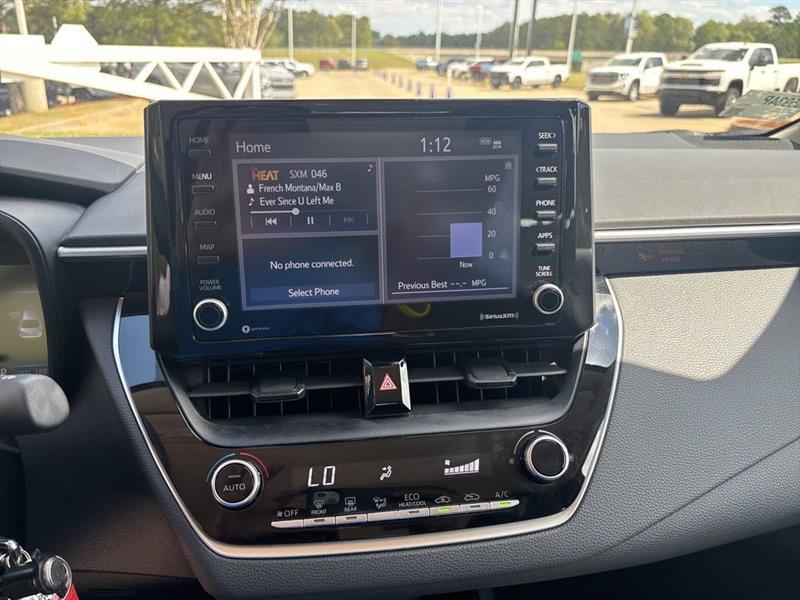 Toyota Corolla LE 2022