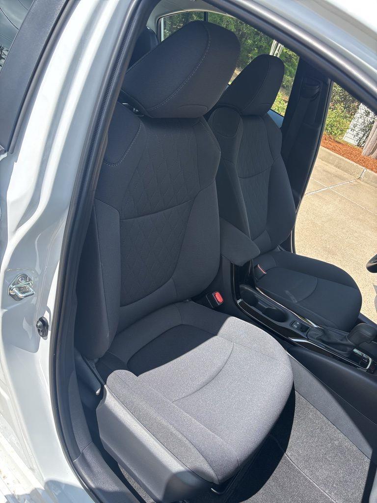 Toyota Corolla LE 2022