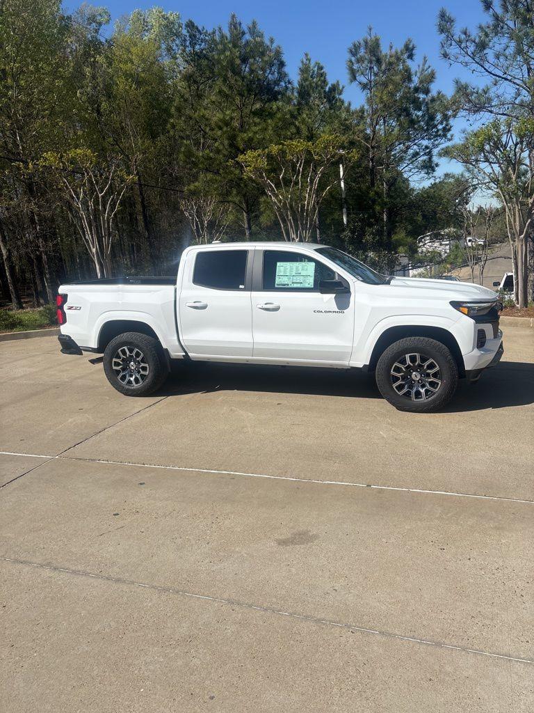 Chevrolet Colorado Z71 Crew Cab 4WD 2026